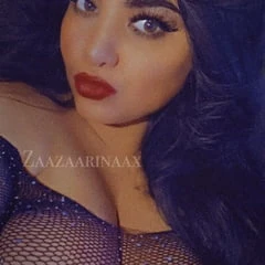 Natural big tits 