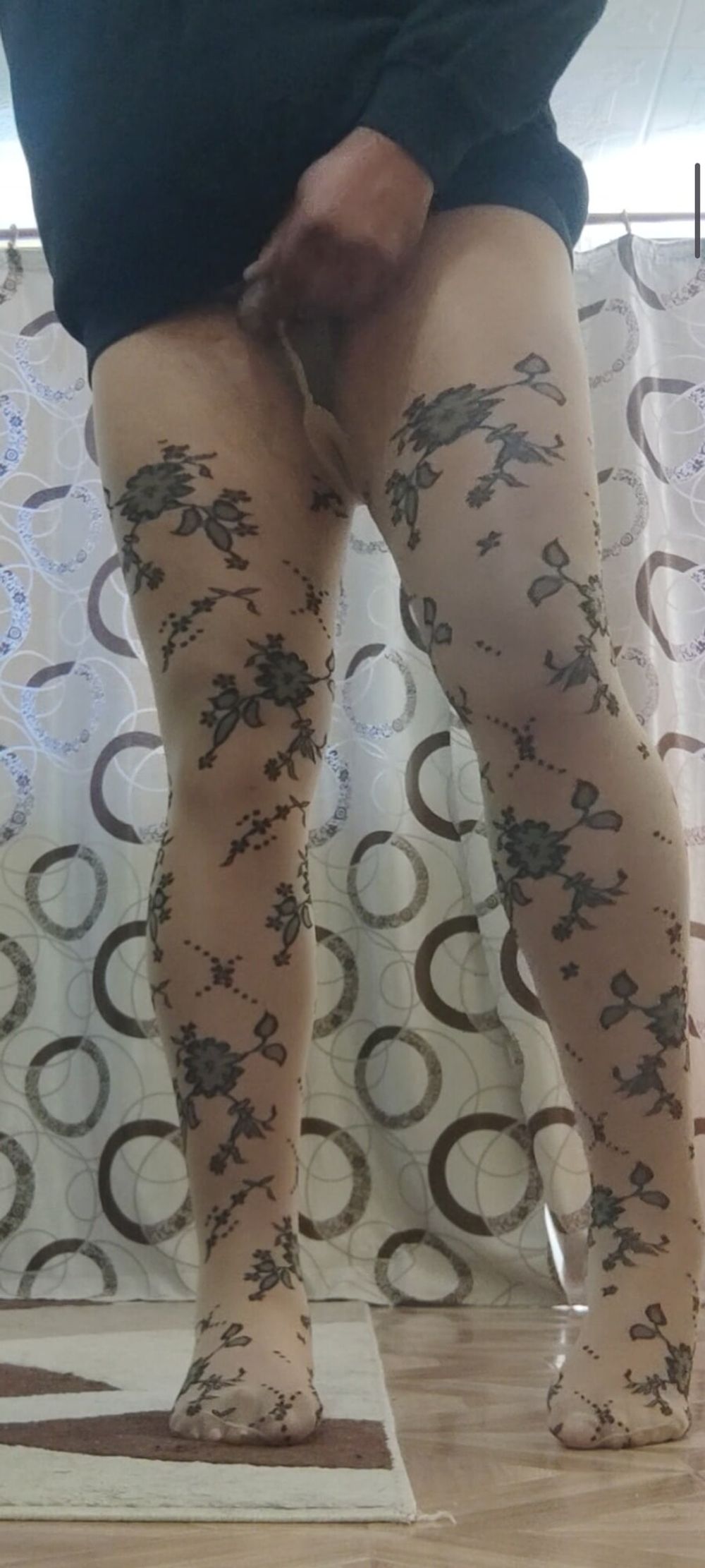 Patterned pantyhose cock masturbation #10