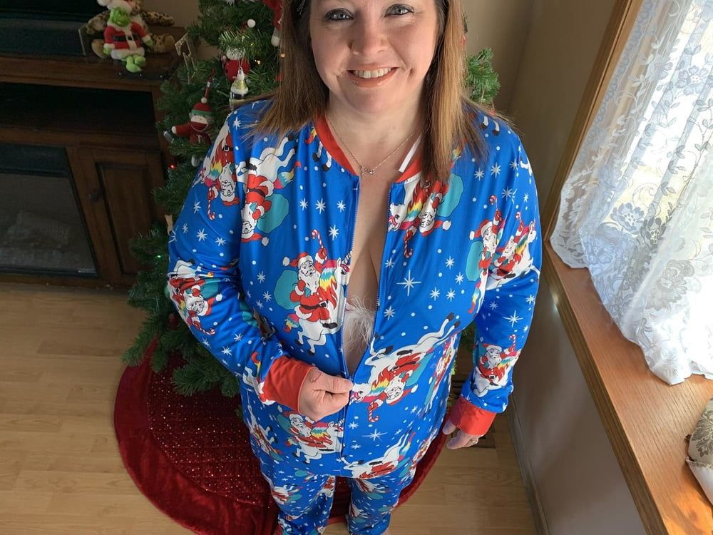 Sexy BBW Pussy Under the Tree #50