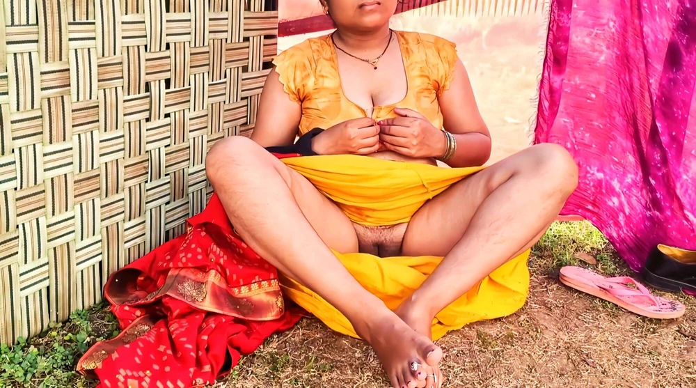 Indian village Poor Aunty Fucked By landlord son's hot desi #4