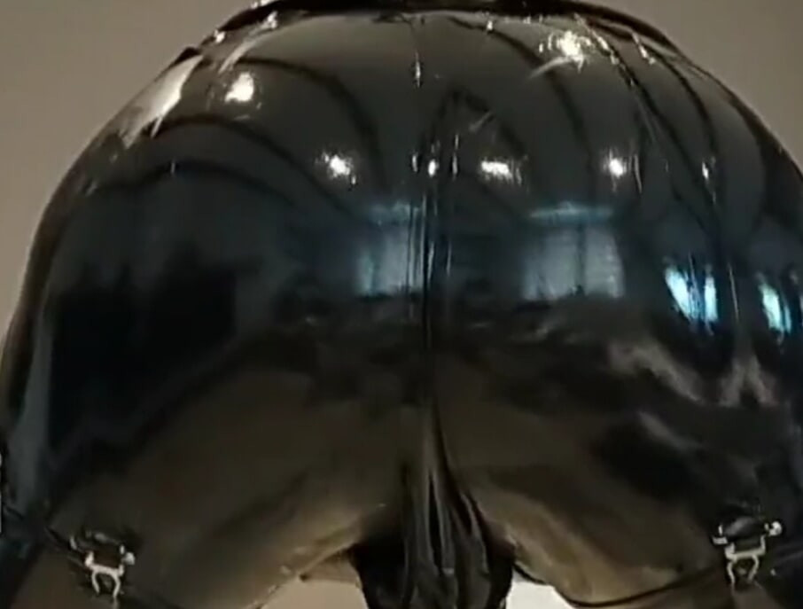 Alison in rubber #46