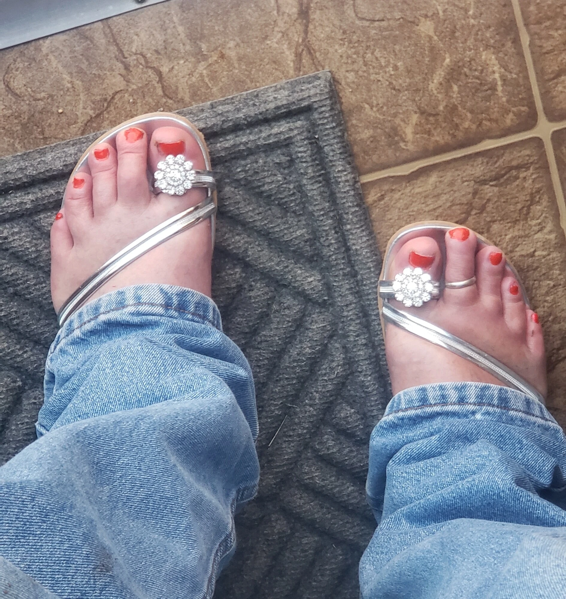 Painted toes
