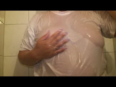 wet t shirt         