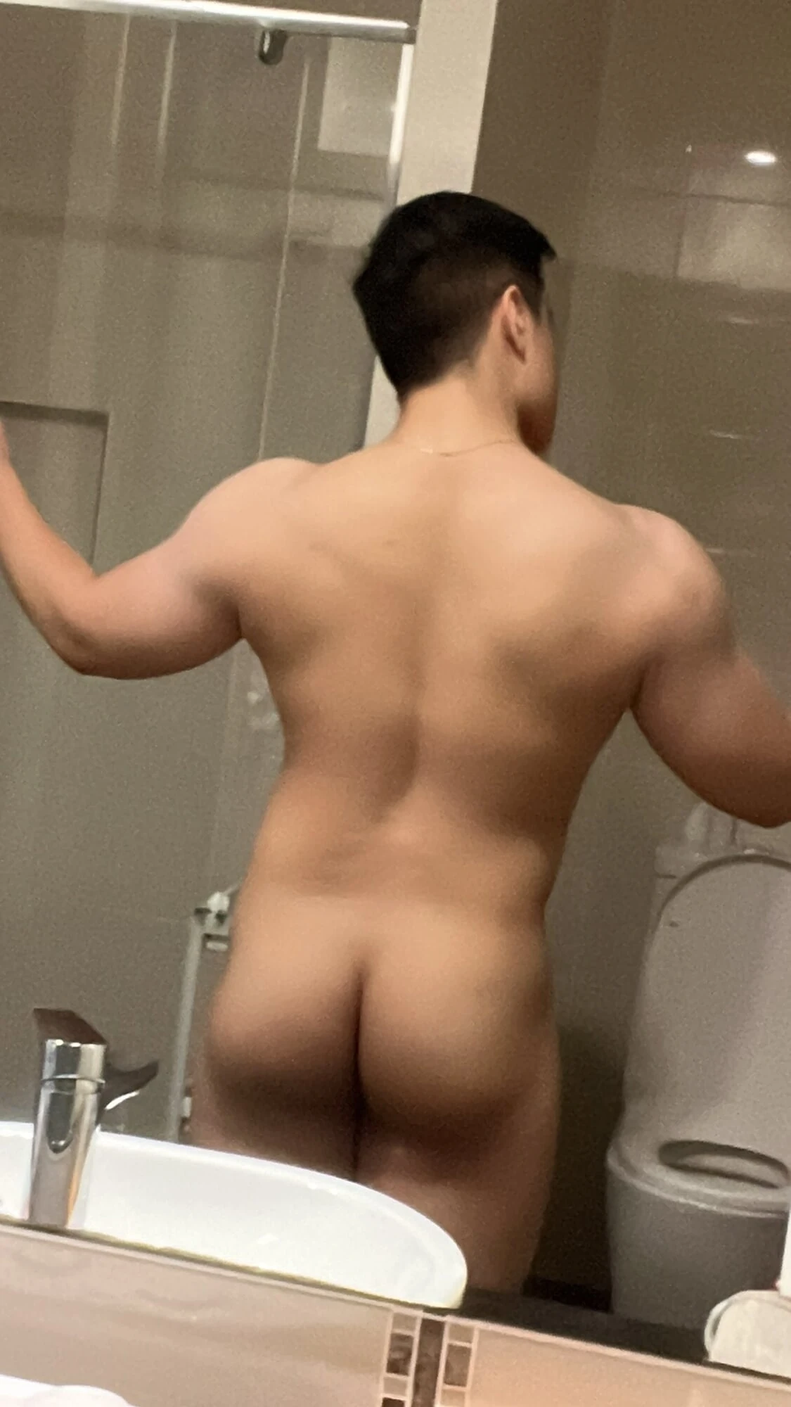 Muscle up