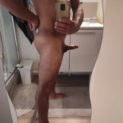 Who's open for a hot encounter?!