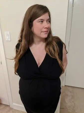 Pregnant bbw exhibitionist         