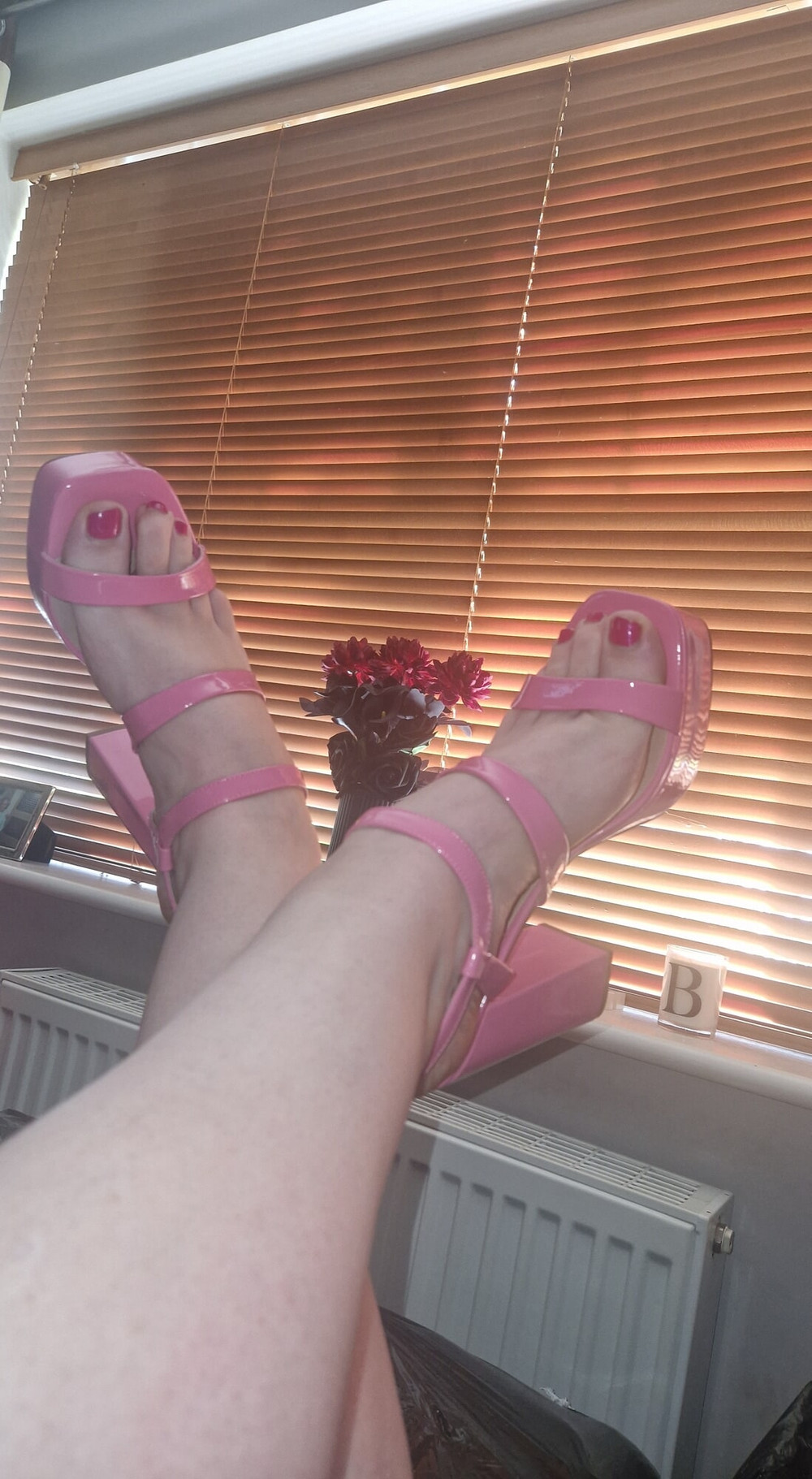Pink heels and Pink toes  #7