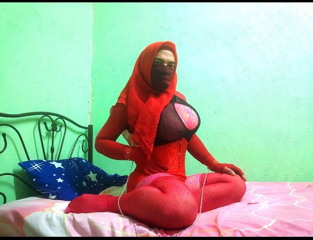 Elisya niqab hijab arab ready to masturbate dick and cum #2