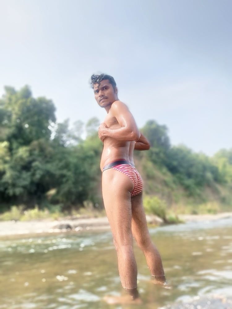Hot photos shoot in river side bathing time  #9