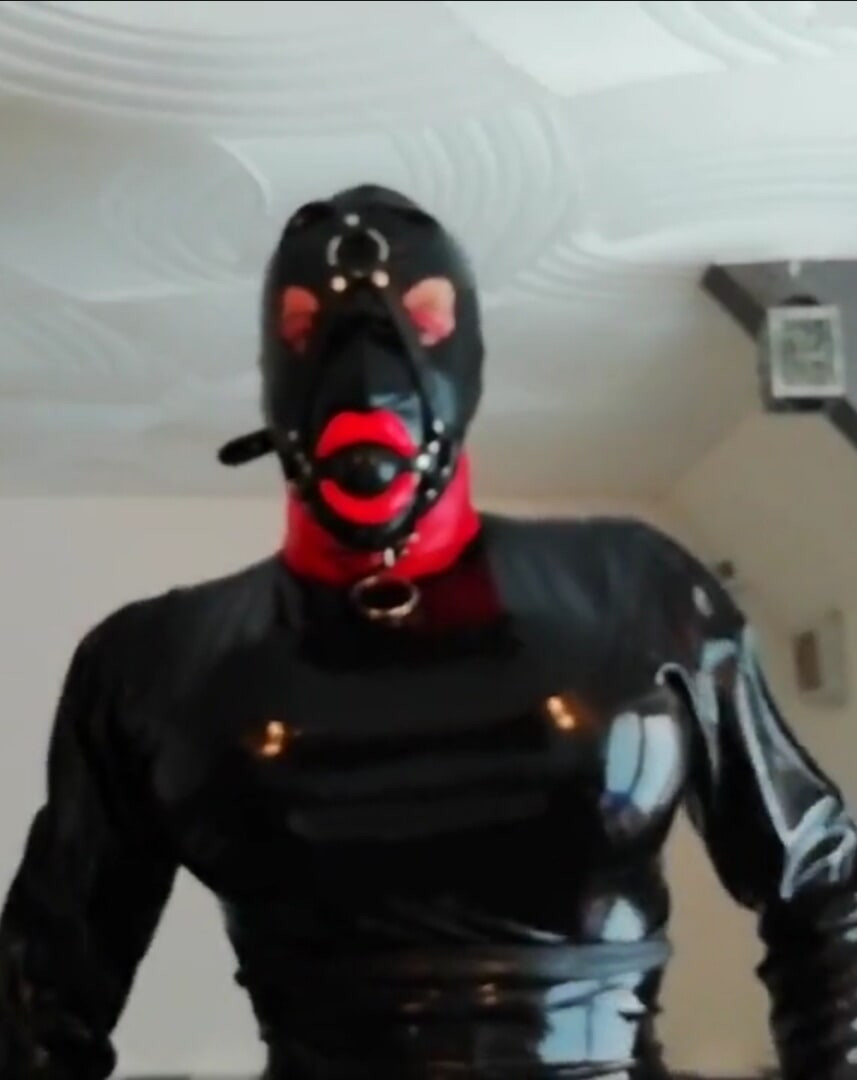 Alison in rubber #9