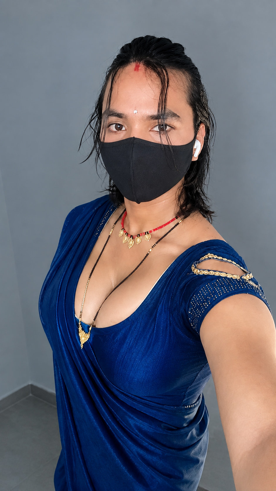 Sapana crosseder in blue saree #35