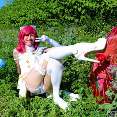 bride Maki&#039;s getting horny on her wedding photoshoot