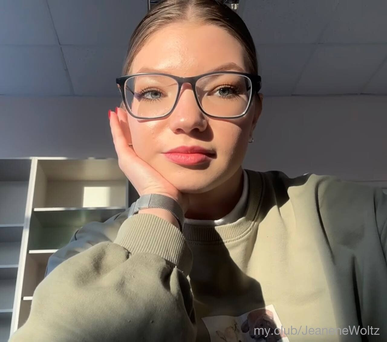 Lisa hình ảnh miễn phí
