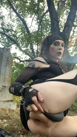 sexy goth t girl amber addamstg         