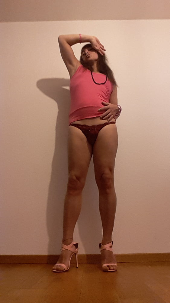 Tygra in her pink new top. #15