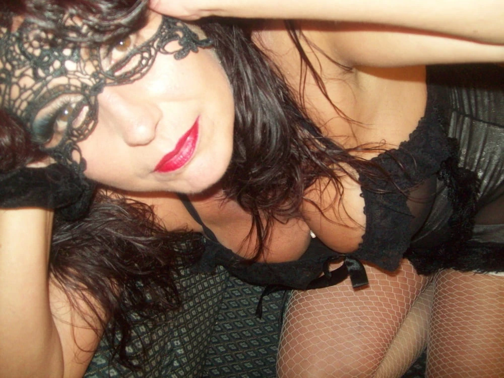 Sexy Milf #4