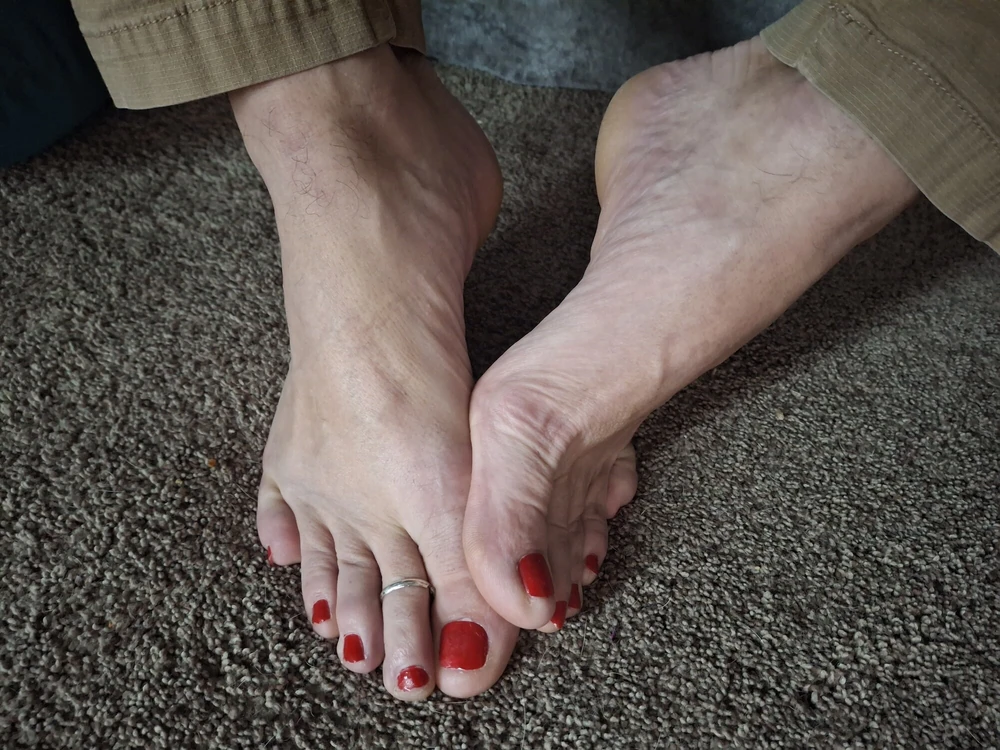 Cute Red Toes