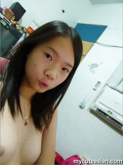 Cute Asian girlfriend selfshot nude pics #2