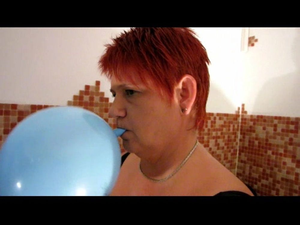 Naked with balloons ... #6