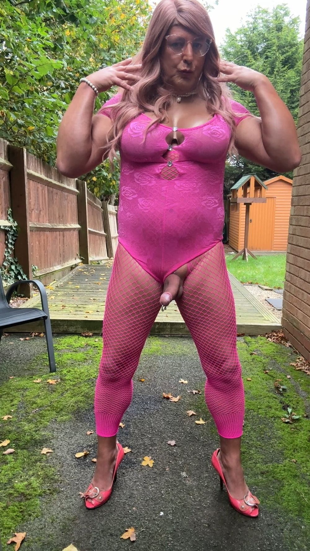 Crossdresser kellycd2022 in pink playsuit and fishnets  #4