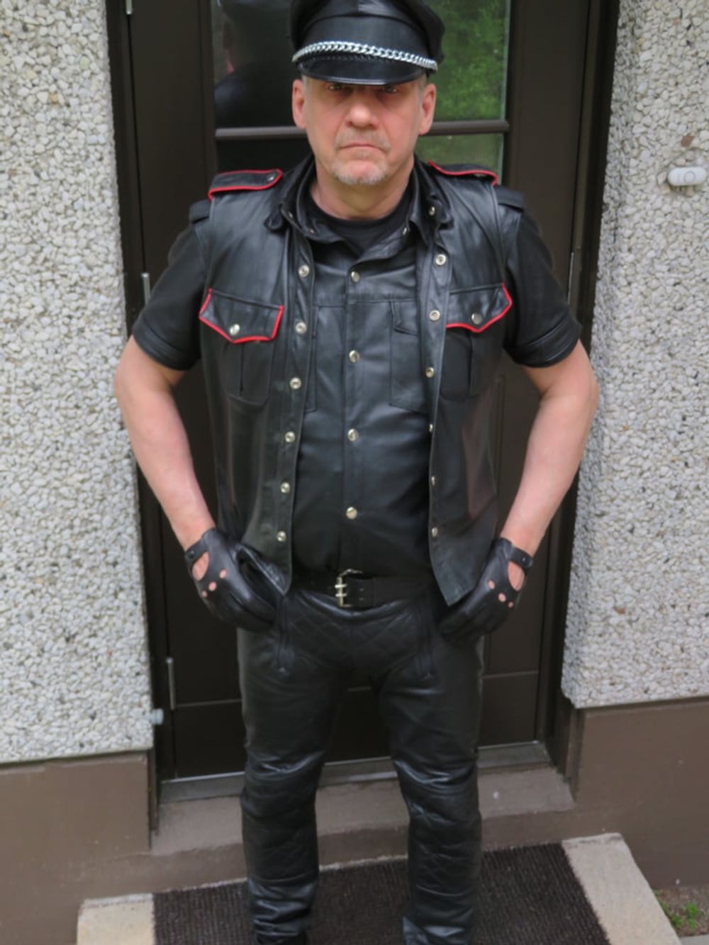 Juha Vantanen,finnish amateur leather fetish pornmodel #7