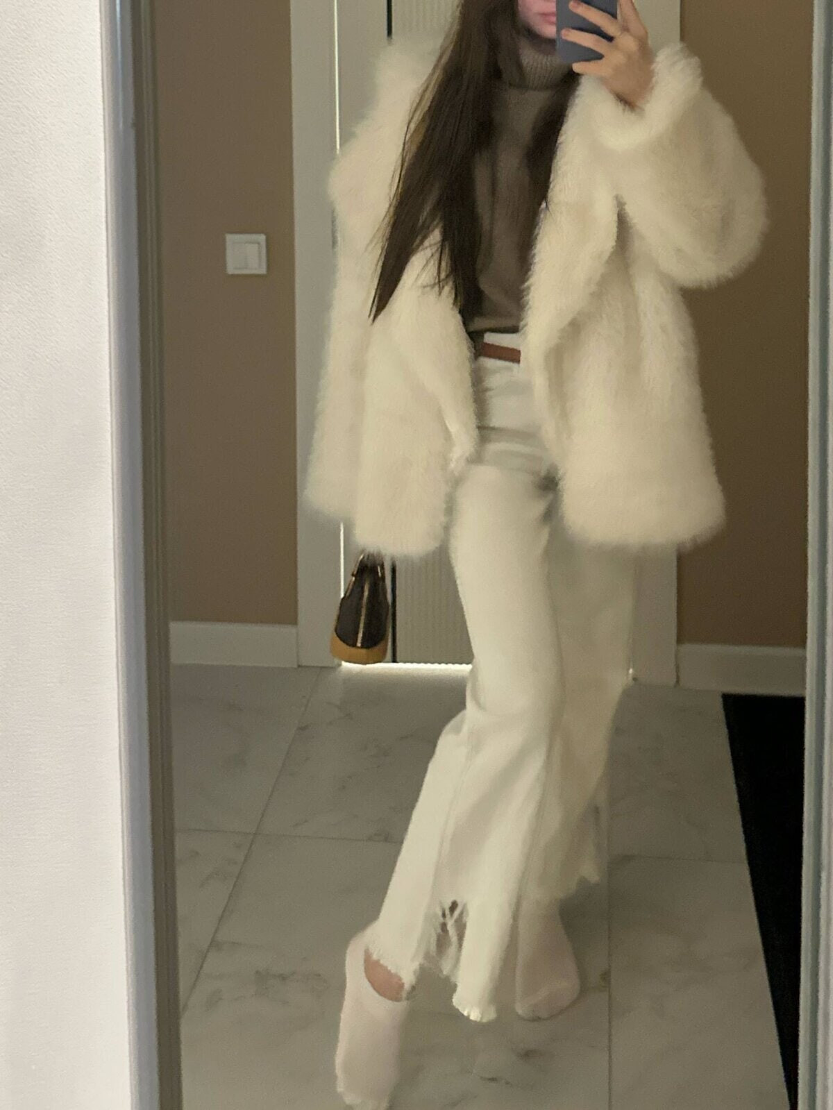 Lola Free Photos #23