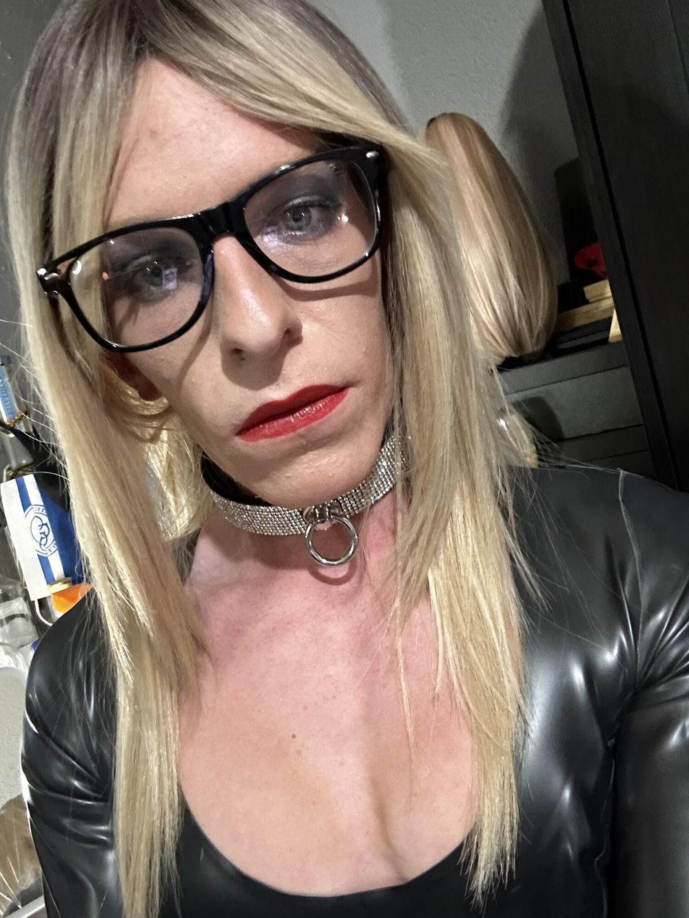 Latex Crossdresser Perry Peroxide #21