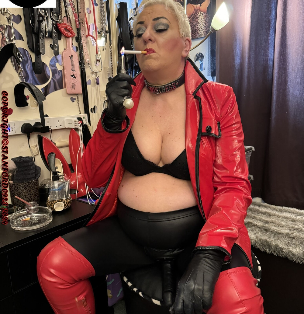 FEMALE DOMINATION #18