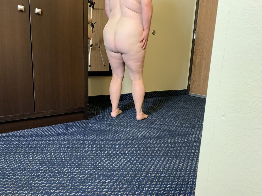 Sexy BBW Spank Me Hotel Pics #12