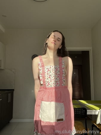 Free Sophie Photos