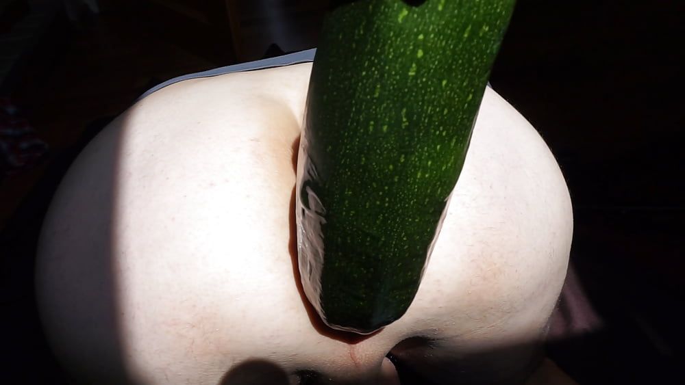 My asshole fucked by giant zuchini biiig gape #13