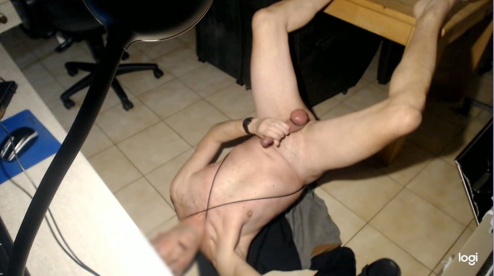 exhibitionist webcam bondage jerking with great cumshot #11