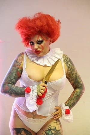 if pennywise was a whore         