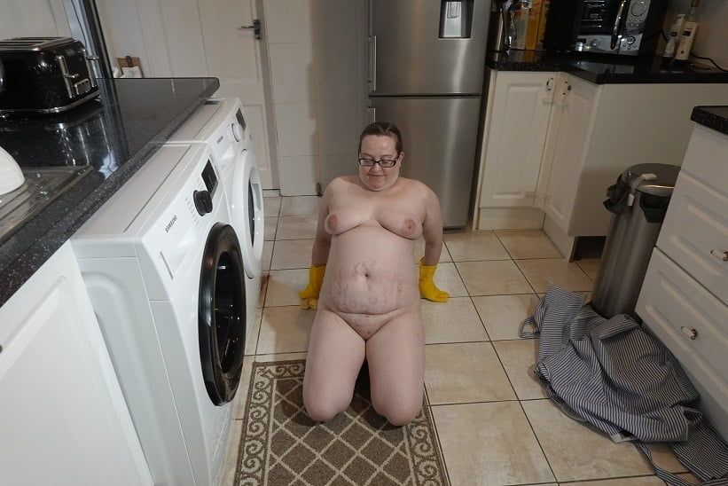 Naked Cleaning in Rubber Gloves #10