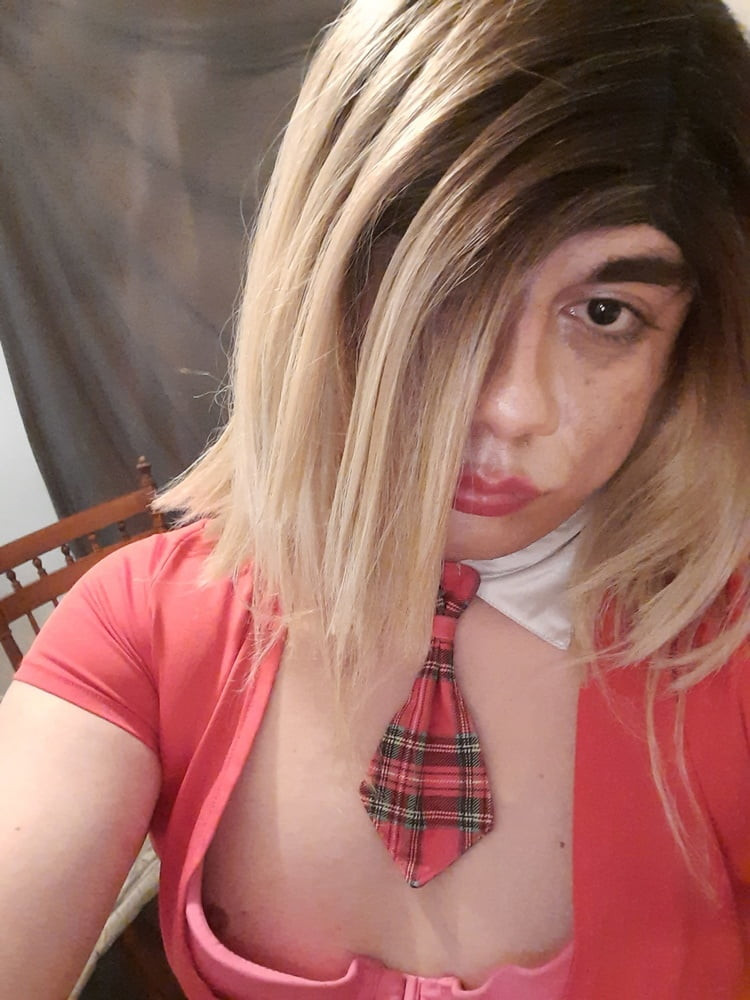 This bitch is lokking for cock 2