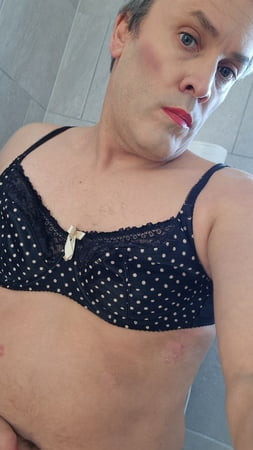 Roxy, a crossdresser 