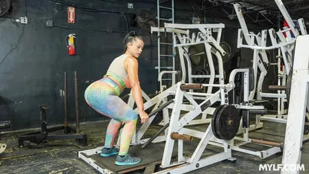 nadia white next level workout         