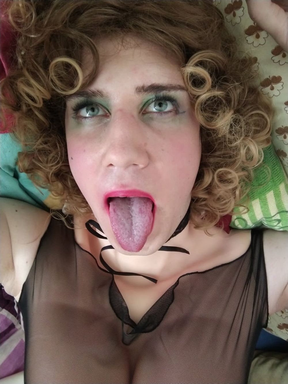 Ahegao and couple of dildos #9