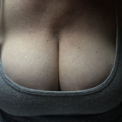 My wife CIM shows her heavy tits in nightwear’s 