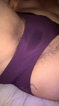 hairy wet wife in purple panties         