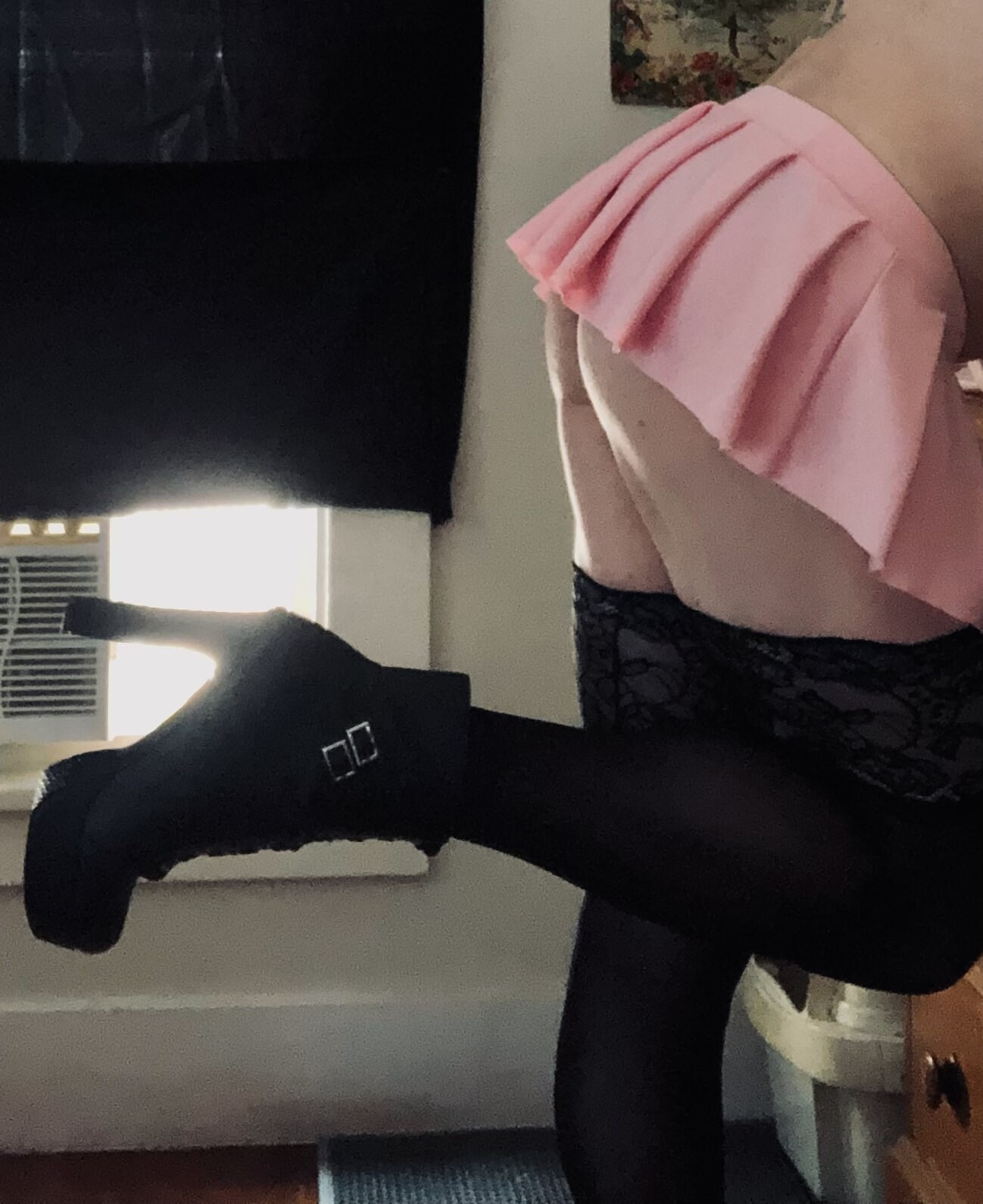 Stretch me daddy😘
