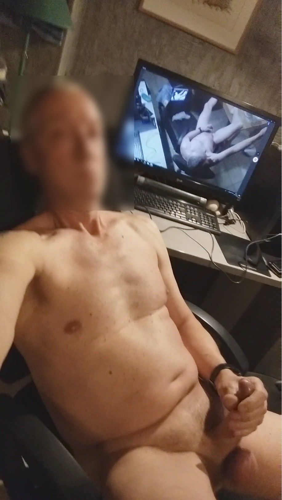 webcam bondage exhibitionist jerking sexshow #5