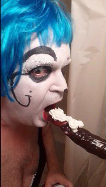 Just a guy dressed as a female clown  #19