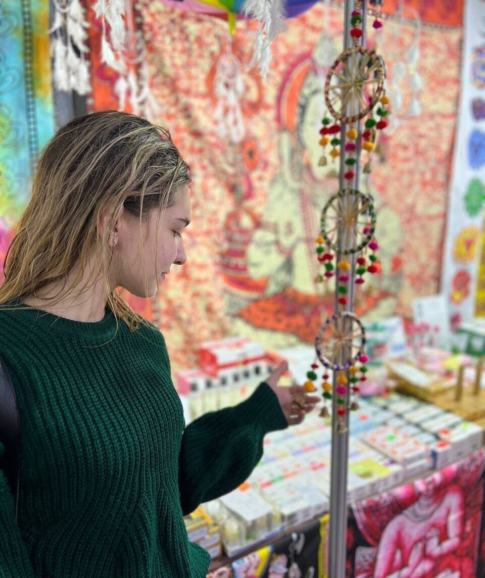 Cassandra Free Photos #32