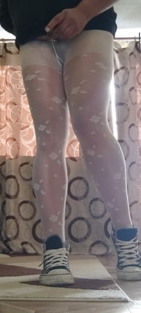 White patterned pantyhose are so sexy 