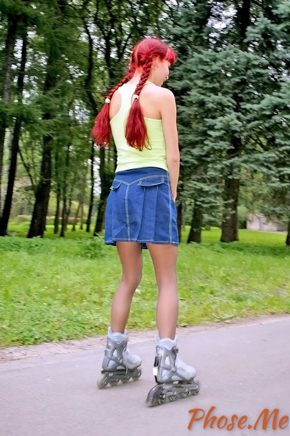 Redhead On Rollerblades Wearing Pantyhose #33