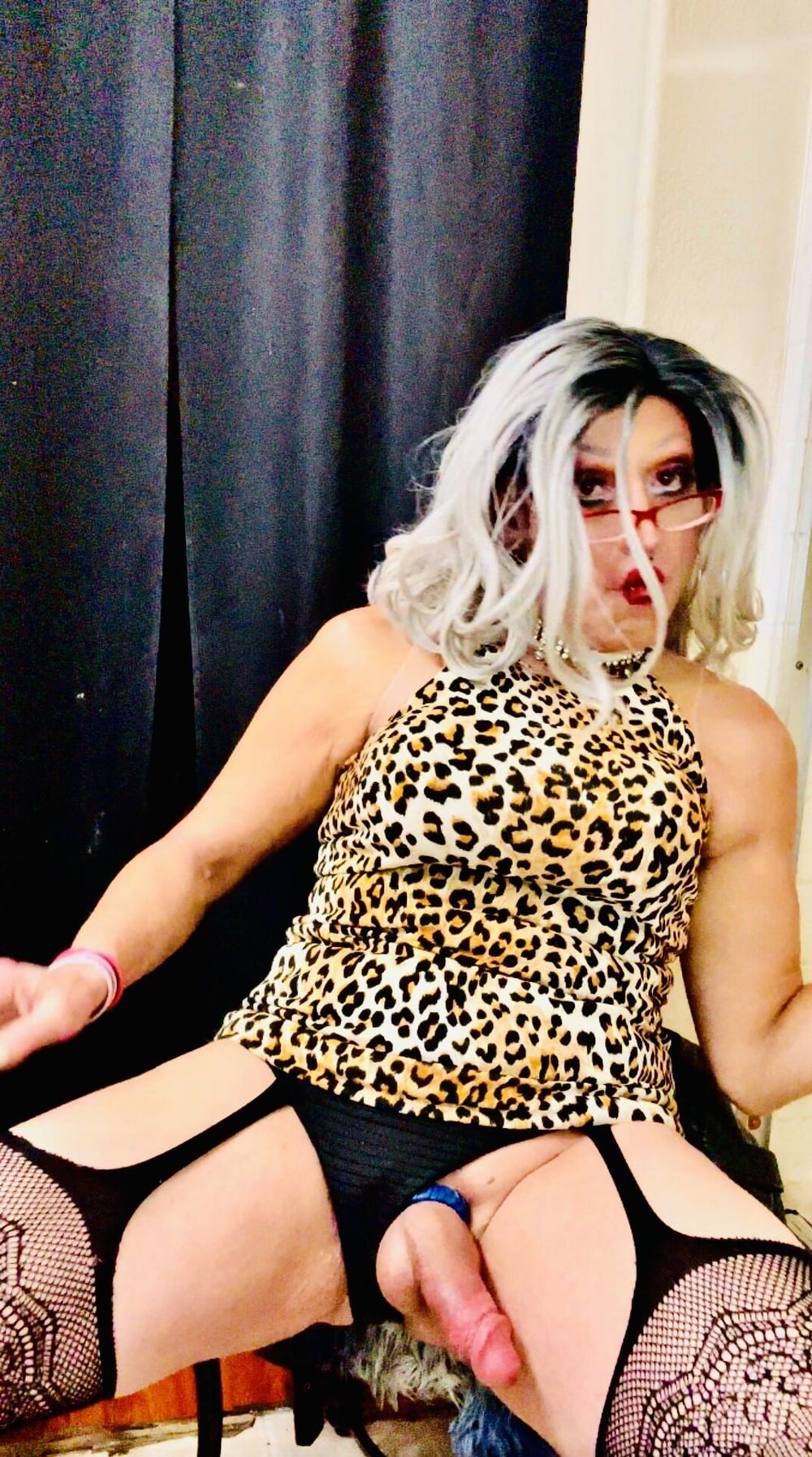 Marilyn Leopard Print Big Cock Smoking Cougar #9