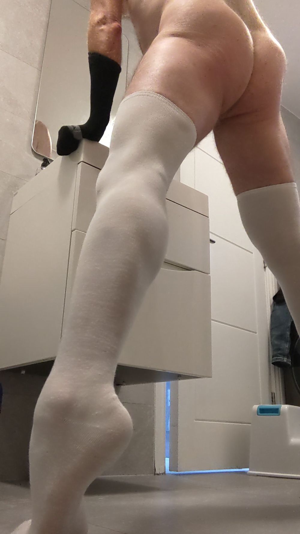 White cotton stockings gripping tightly to feet and legs #10