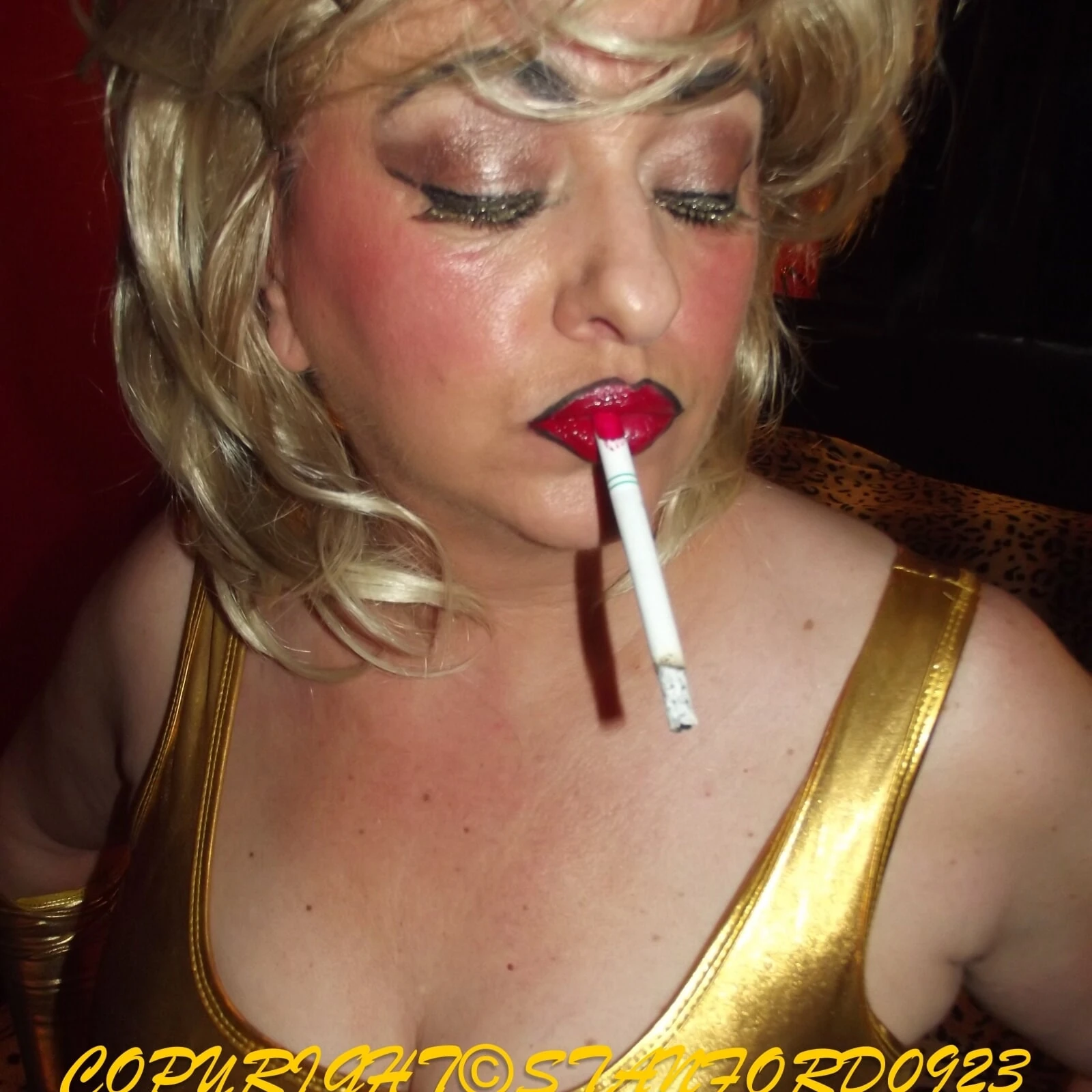 SHIRLEY SLUT 703
