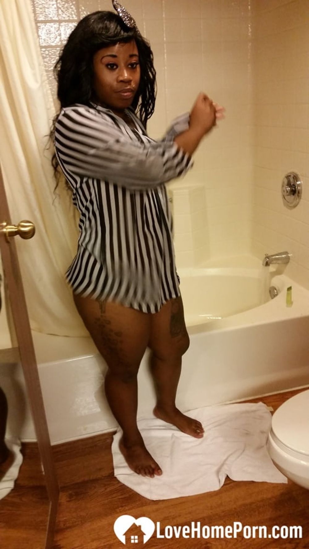 Black honey gets recorded as she showers #47